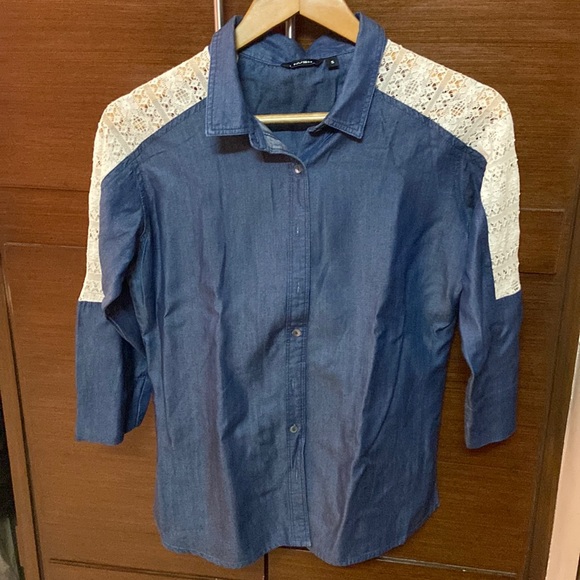 Denim shirt - Picture 2 of 3